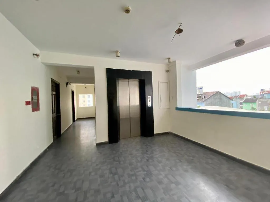 Amura Hotel Thu Duc Ho Chi Minh City 2*,  Vietnam